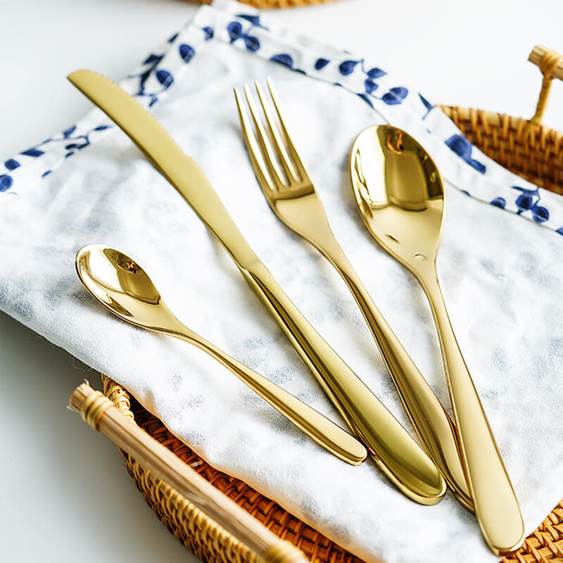 Ensemble de 4 couverts Lighteme Classic Simple en acier inoxydable