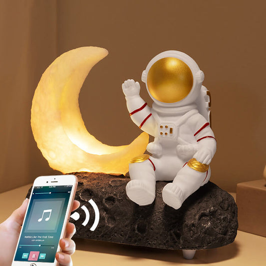 Lighteme Astronaut Bluetooth Speaker Night Lamp