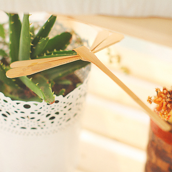 Libellule en bambou Lighteme Gravity Balance