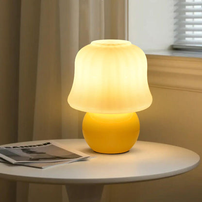 Lampe de table Lighteme en forme de champignon