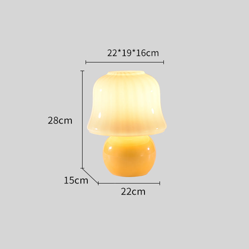 Lampe de table Lighteme en forme de champignon