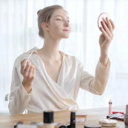 Miroir cosmétique LED à chargement sans fil Lighteme