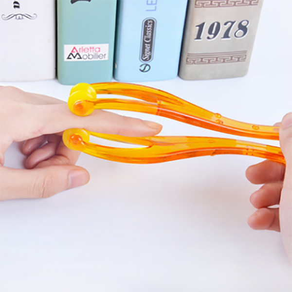 Lighteme Finger Massager