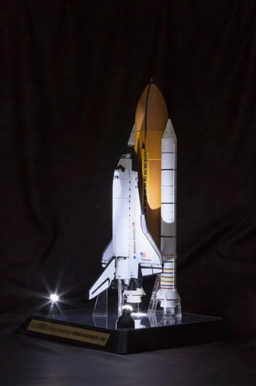 Ihrtrade The Greatest Model Ever - Space Shuttle (4 types) | Garden Light Solar,USB c Charger,Colored Contact Lenses | ihrtrade.tw