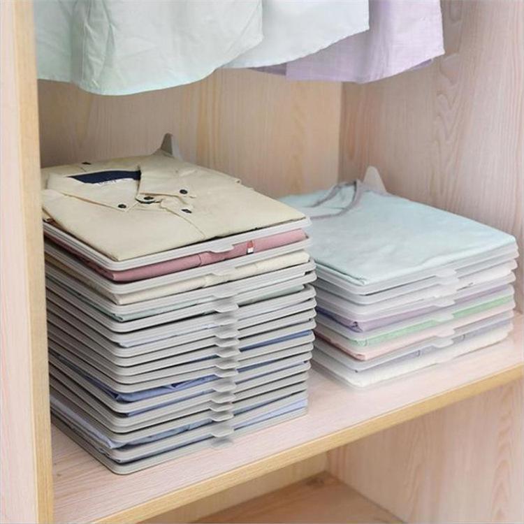 it's like a folding board that keeps your clothes neat and orderly and won't wrinkle