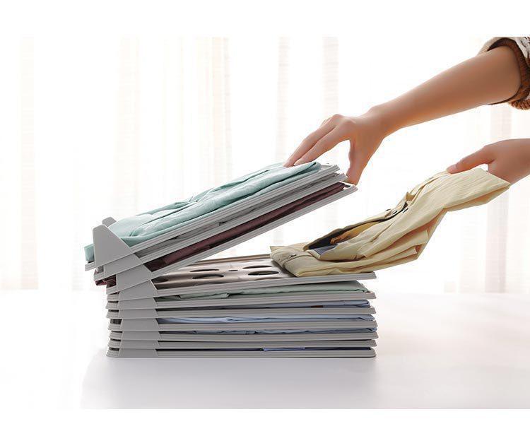 it's like a folding board that keeps your clothes neat and orderly and won't wrinkle