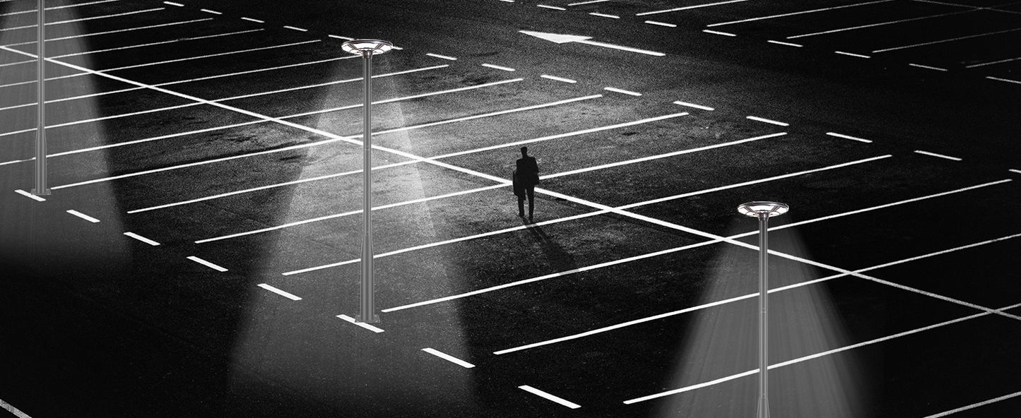 Lampadaire solaire d'extérieur Lighteme 1 500 W avec mât de 248 cm, étanche IP67, avec télécommande