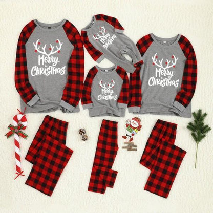 Ihrtrade MERRY CHRISTMAS Antler Print Family Matching Pajamas Set