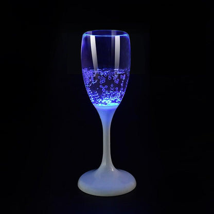 Lighteme LED-Champagnerglas | Bringen Sie mit einer funkelnden Note Licht in Ihre Feier!