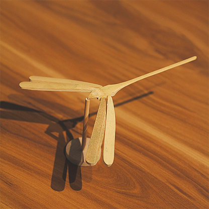 Libellule en bambou Lighteme Gravity Balance