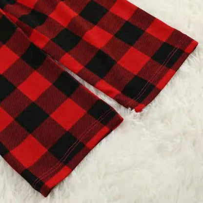 Ihrtrade MERRY CHRISTMAS Antler Print Family Matching Pajamas Set