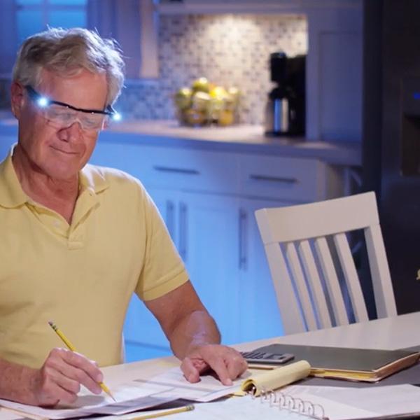Lighteme Presbyopia Glasses With Lighting Frame (2 colors)