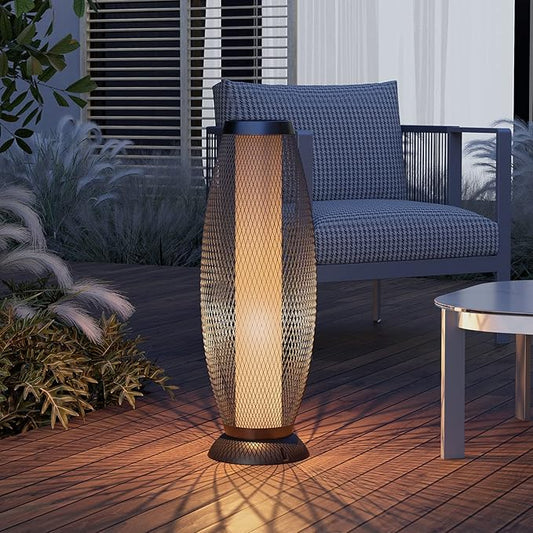 Lampadaire solaire d'extérieur Lighteme de 28 pi avec 2 modes d'éclairage