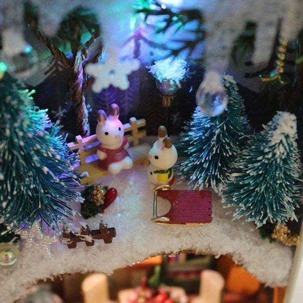 Maison de poupée miniature de Noël à faire soi-même Lighteme (3 styles)