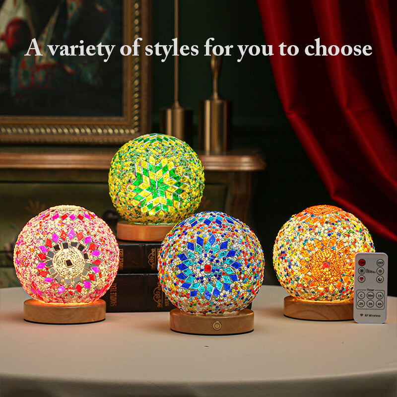 Lighteme Kreative wiederaufladbare Tischlampe aus Glas im Bohème-Stil