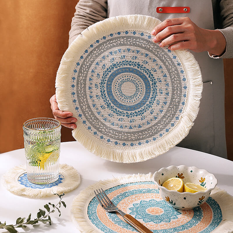 Sets de table Lighteme Boho à pompons