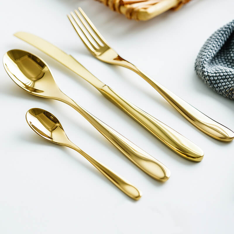 Ensemble de 4 couverts Lighteme Classic Simple en acier inoxydable