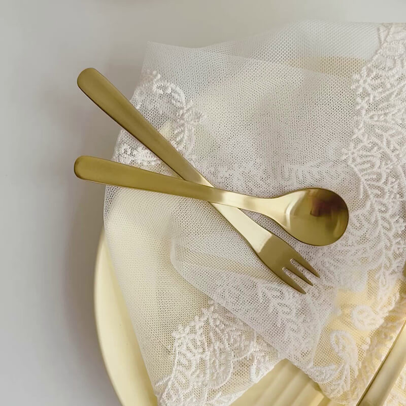 Ensemble de 5 couverts Lighteme Classic Simple en acier inoxydable