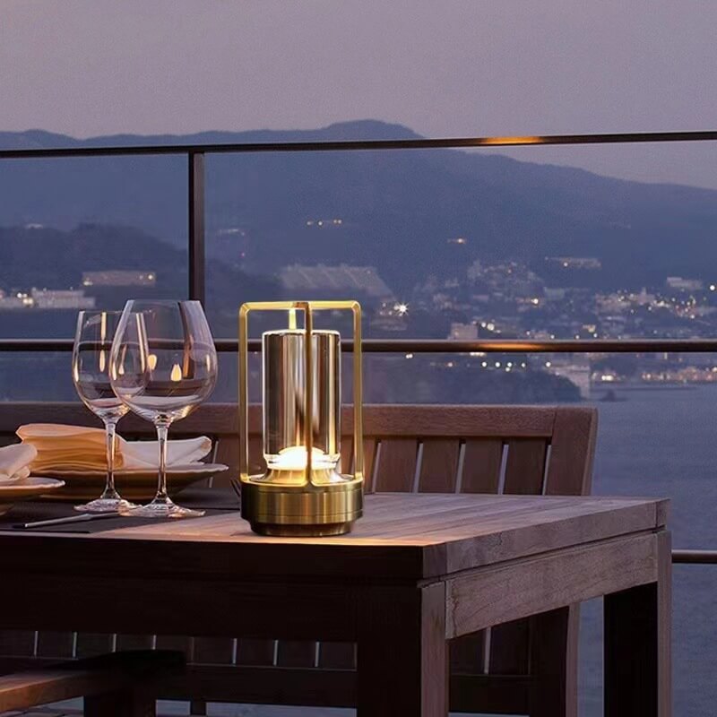 Lampe de table de camping Lighteme Cross