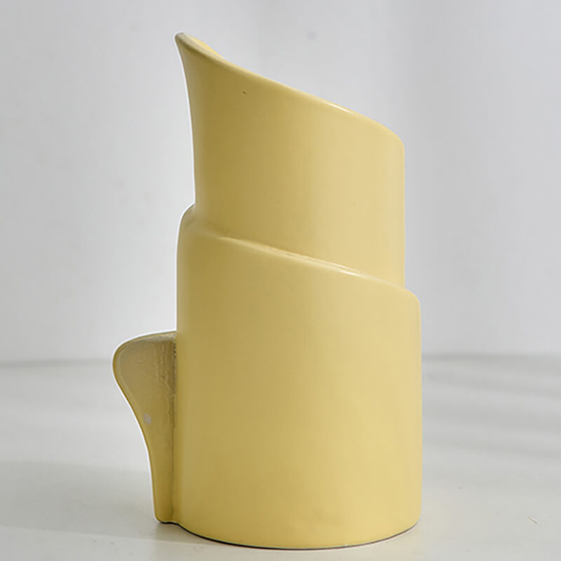 Lighteme Curled Ceramic Vase