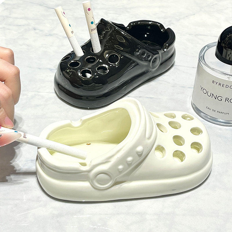 Lighteme Niedlicher Schuh-Aschenbecher mit Loch