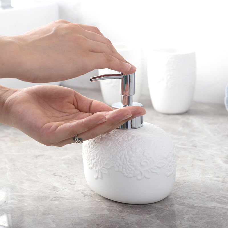 Ensemble de salle de bain en céramique gaufrée Lighteme