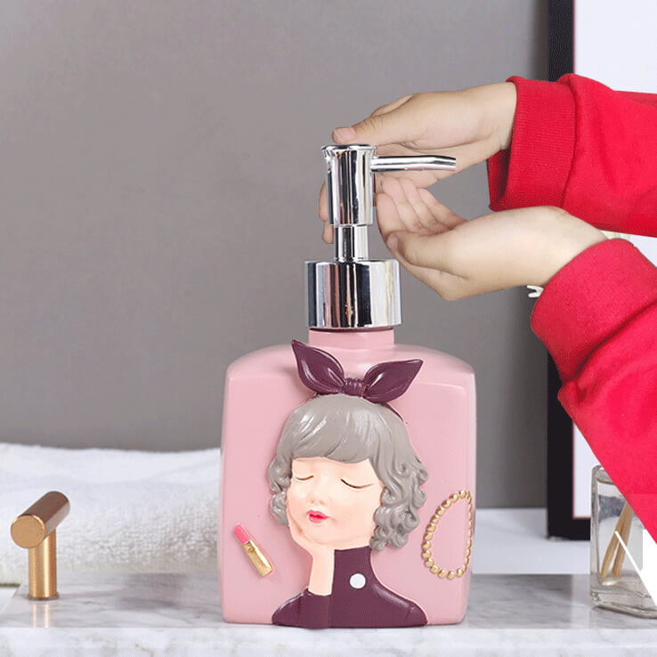 Lighteme Fashion Girl Resin Soap Dispenser
