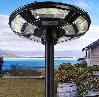 Lighteme 1500W Solar UFO Bewegungssensor All-in-One Solar-Gartenstraßenlaterne mit Fernbedienung
