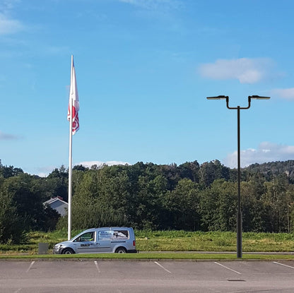 Lighteme 8000 W Solar-Straßenlaternen mit Aluminiumrahmen, Bewegungsmelder für den Außenbereich, Dämmerung bis Morgengrauen, 200.000 lm, mit Fernbedienung