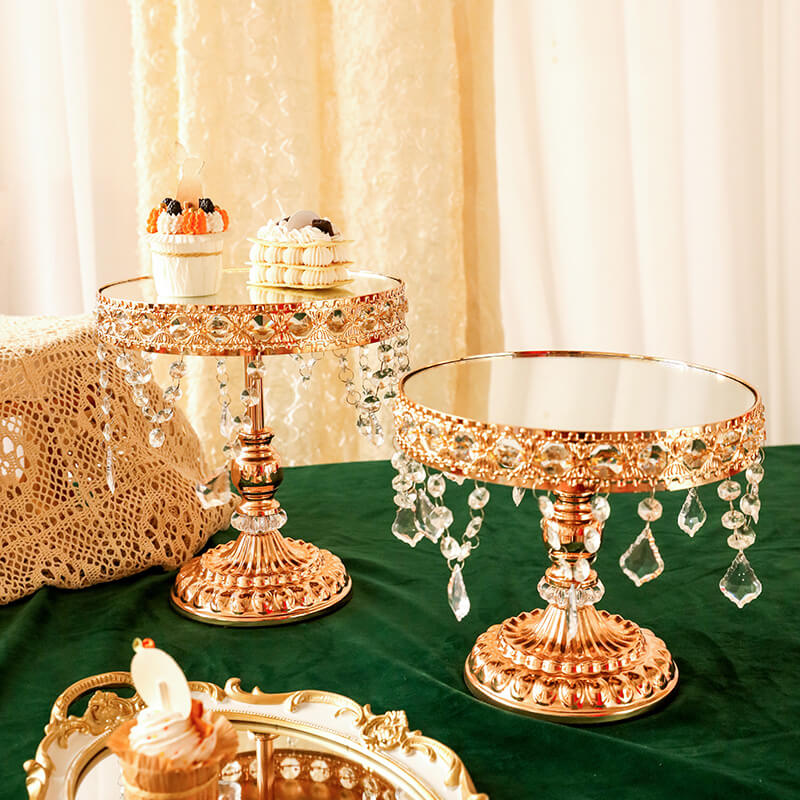 Dessertständer aus vergoldetem Kristall von Lighteme