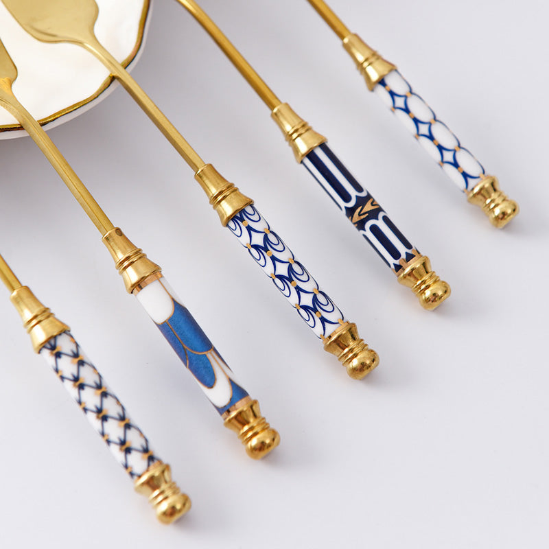 Cuillère à dessert et fourchette à manche en céramique Lighteme Glorious