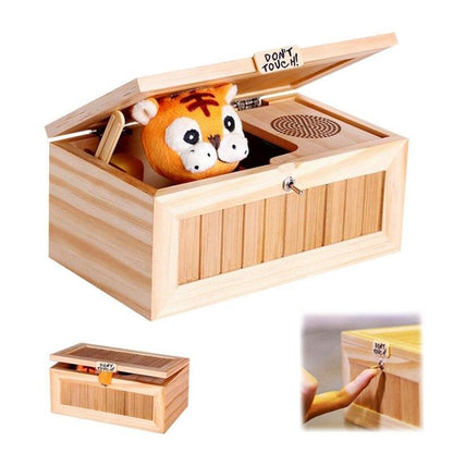 Lighteme New Electronic Useless Box with Sound Cute Tiger Toy
