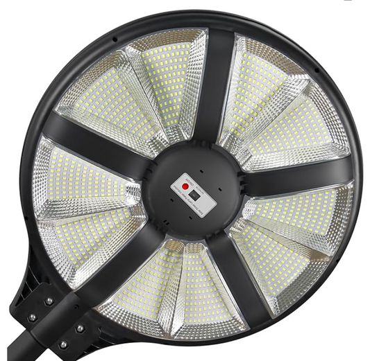 Lampadaire solaire d'extérieur Lighteme 3000 W étanche - Détection de mouvement et radar, télécommande avec éclairage grand angle à 360° 