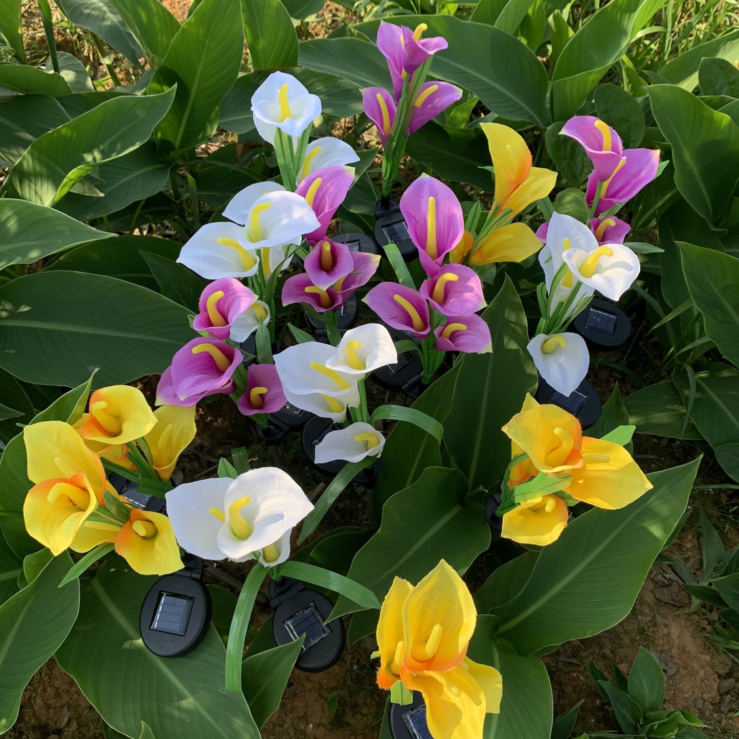 Ihrtrade Artificial Calla Lily Solar Garden Stake Lights (1 Pack of 4 Lilies)