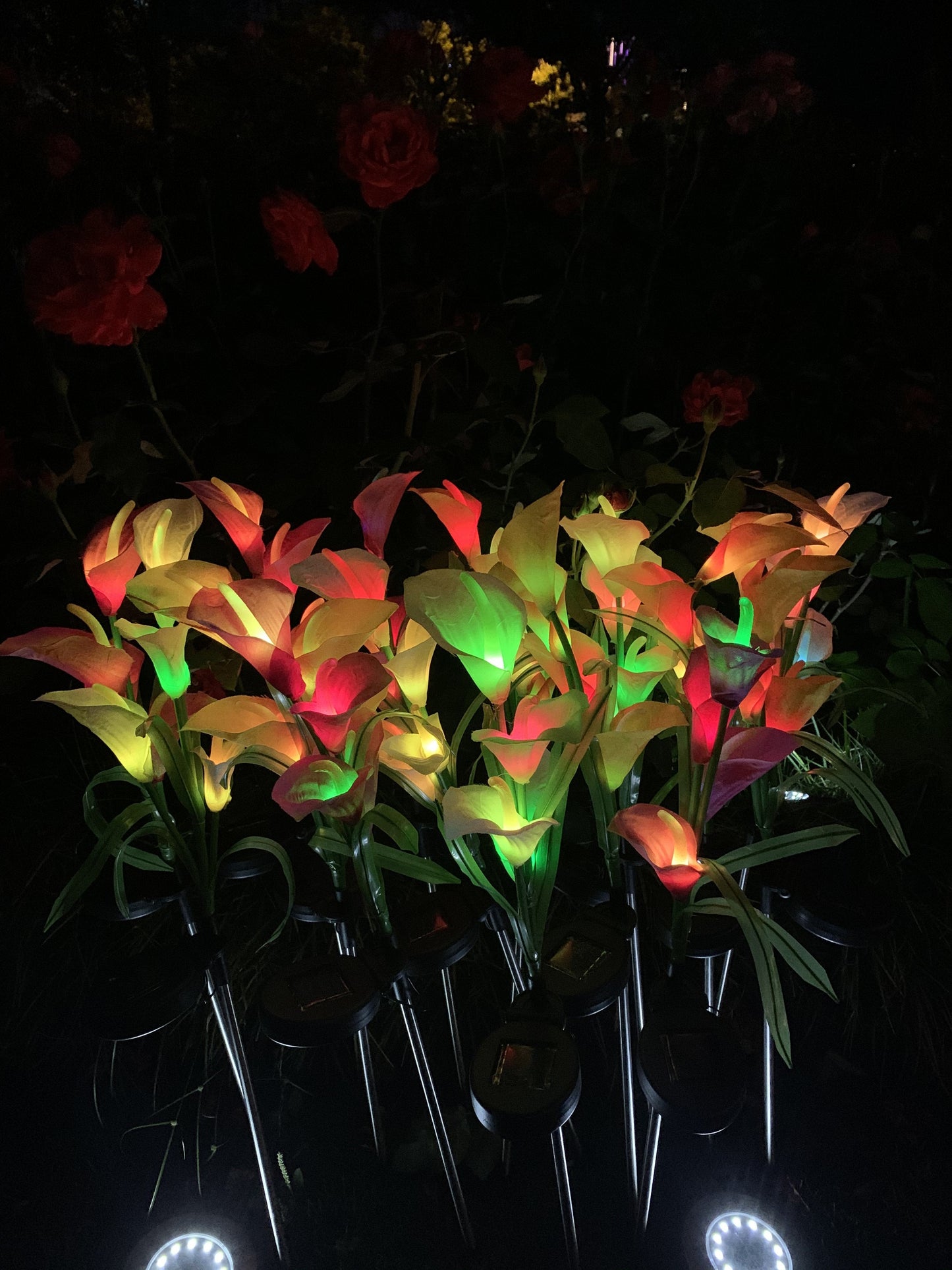 Ihrtrade Artificial Calla Lily Solar Garden Stake Lights (1 Pack of 4 Lilies)