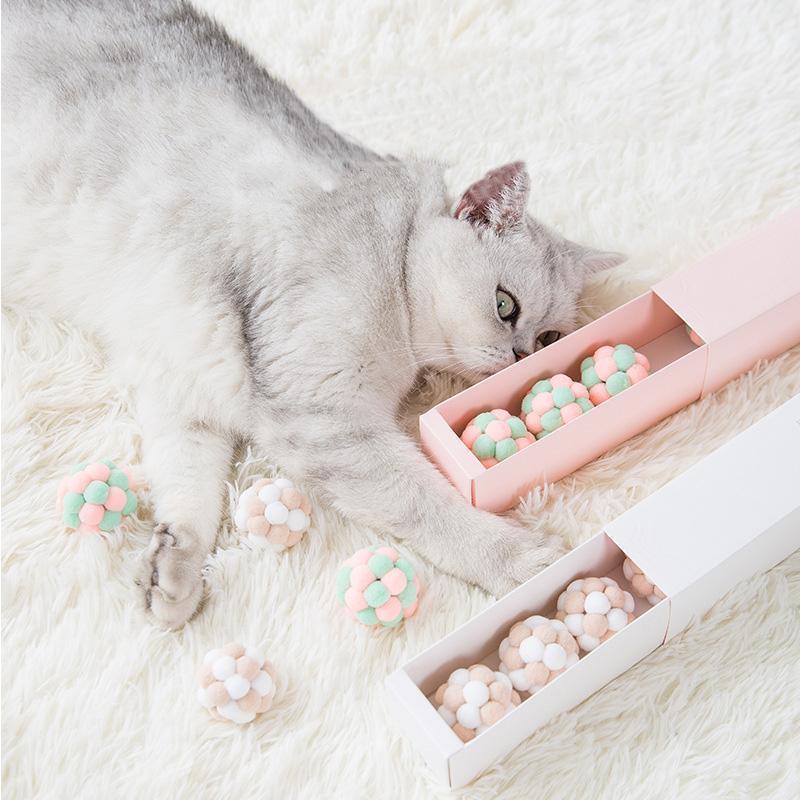 Lighteme Jouet intéressant pour chat, balle en peluche colorée faite à la main (2 couleurs)