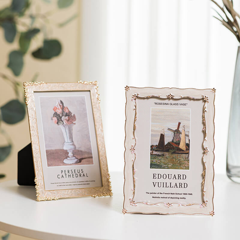 Cadre photo créatif en métal Lighteme Light Luxury Retro