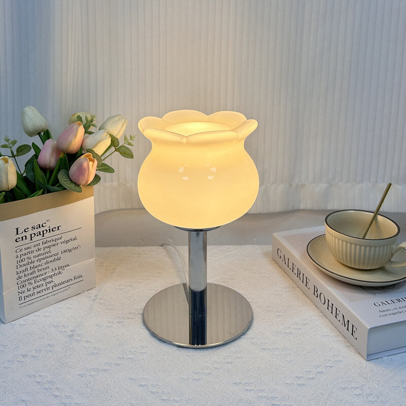 Lampe de table en verre Lighteme Muguet
