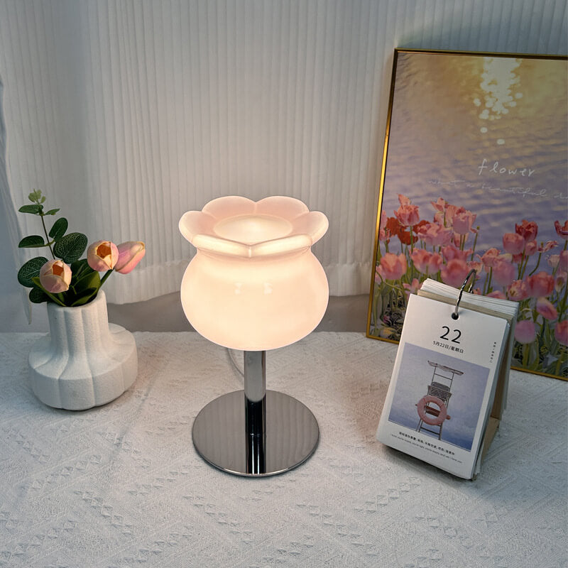 Lampe de table en verre Lighteme Muguet