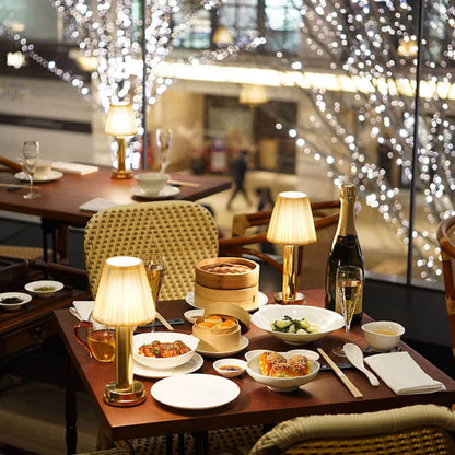 Lighteme Modernes Nachtlicht aus Stoff