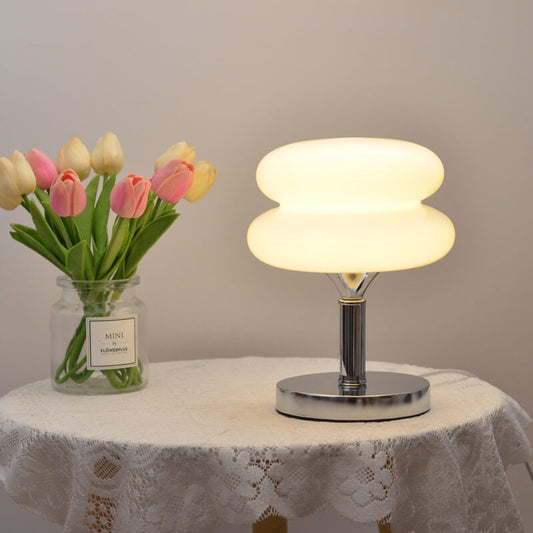 Lampe de bureau en verre Lighteme New Egg Tart