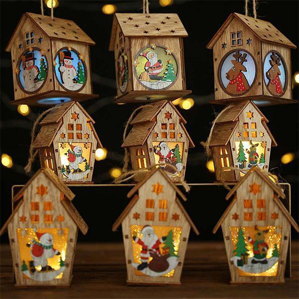 Décoration de Noël Lighteme Maison LED suspendue