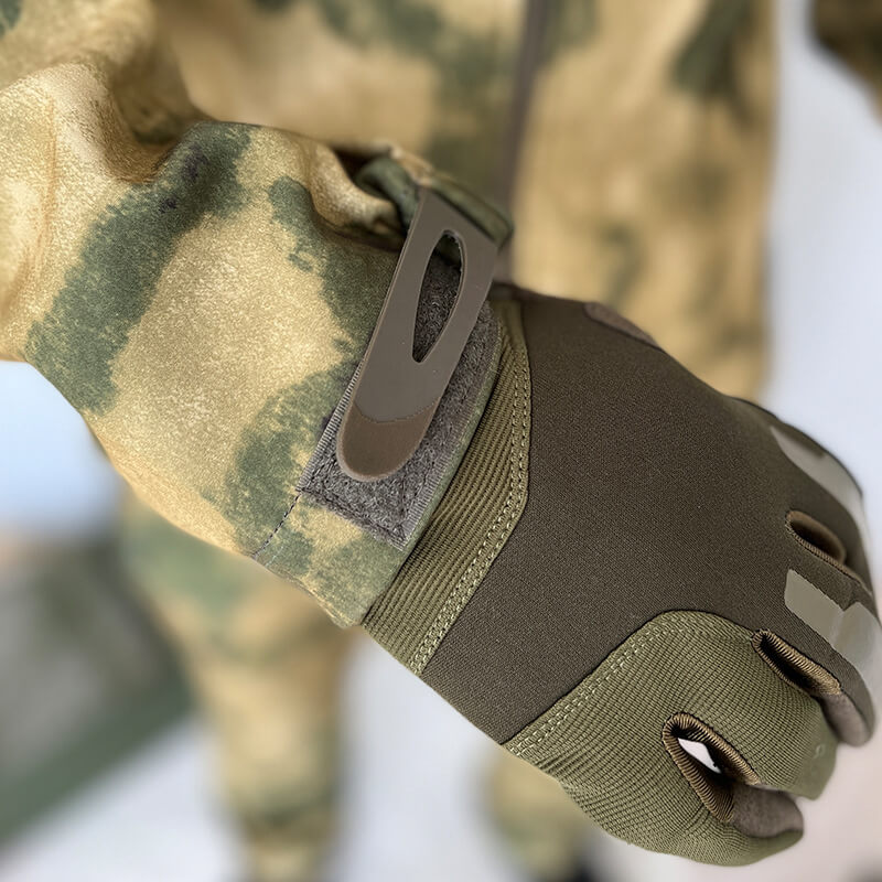 Lighteme Ruins Russisches Camouflage-Set aus Haifischhaut und wasserdichtem Samt