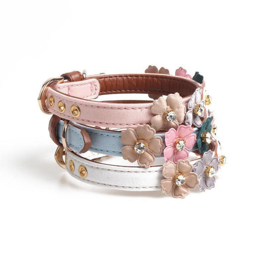 Lanière pour chien Lighteme en polyuréthane à motif floral (4 couleurs et 2 tailles)