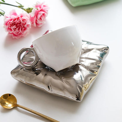 Tasse et soucoupe en céramique Lighteme Pillow