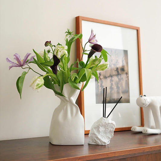 Lighteme Pleated Ceramic Vase