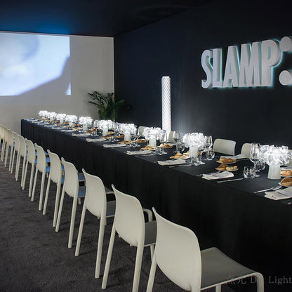 Lighteme Romantic Petal Table Lamp