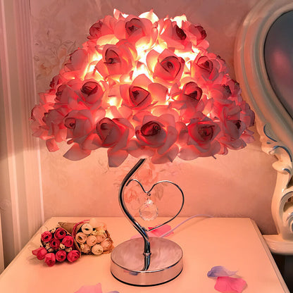 Lampe de bureau Lighteme en cristal rose