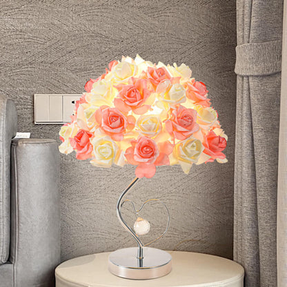 Lampe de bureau Lighteme en cristal rose