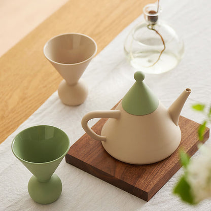 Lighteme Teekannen-Set aus Keramik mit kleinem Spitzhut